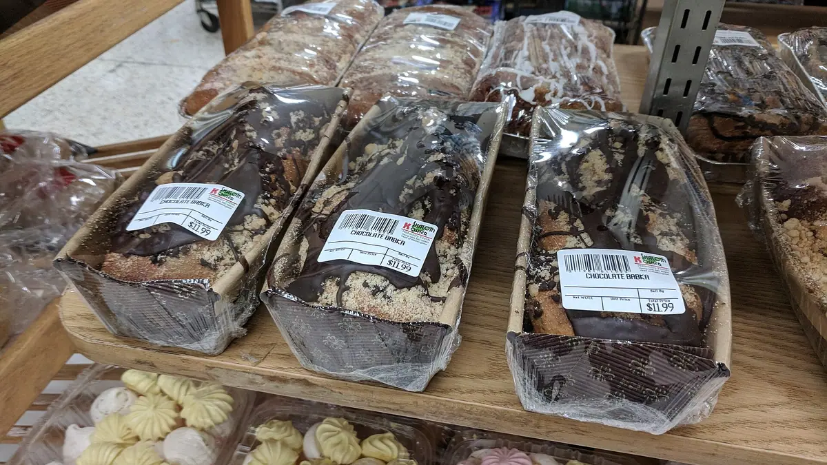 Bakery bakes